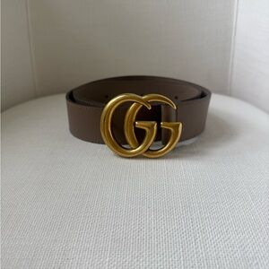Gucci Taupe Leather Belt with Gold Double G Buckle